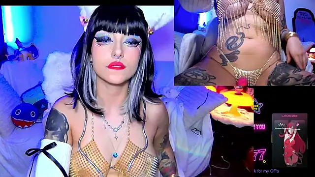 HollyDominic online show from April 13, 6:57 pm