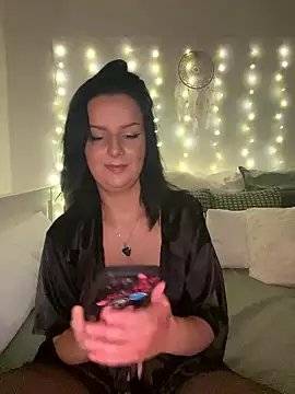 Snapshot of Off__Melonenmandy chatting on January 15, 6:11 pm Off Melonenmandy online show from January 15, 6:11 pm