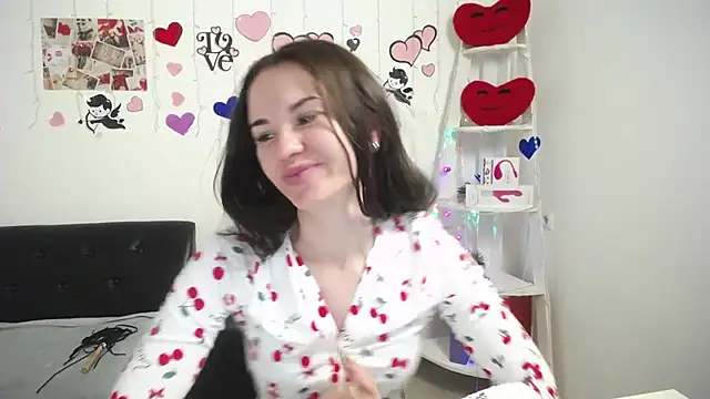 KaraCriegs online show from February 26, 9:48 pm