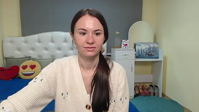 KaraCriegs online show from November 11, 6:41 pm