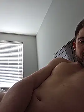 caliguy37 online show from June 13, 10:08 pm