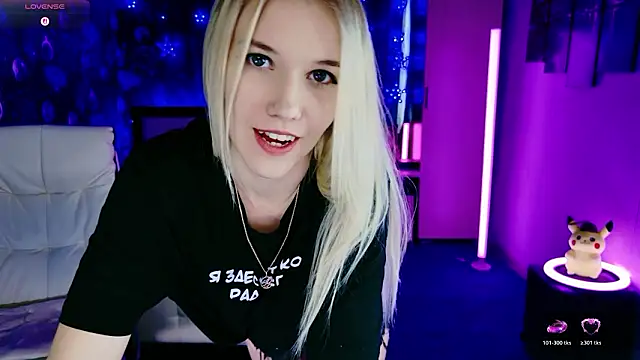 ShhhO O online show from February 12, 9:04 am