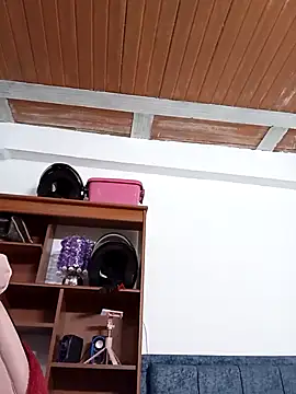 Iris love18 online show from October 28, 11:36 am