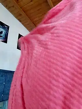 Iris love18 online show from June 28, 1:50 pm