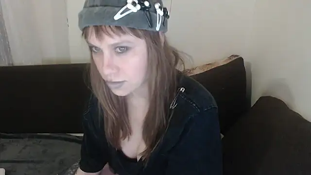 GinaAngelina online show from May 5, 10:51 pm