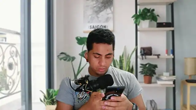 Snapshot of ElferXXX chatting on March 7, 10:18 pm ElferXXX online show from March 7, 10:18 pm