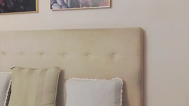 CassieHilton online show from November 27, 6:21 pm