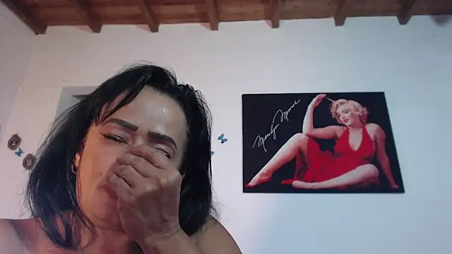 seleneh online show from February 17, 11:53 pm