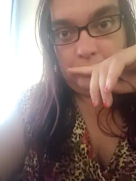 pleasureseekerss online show from April 6, 3:35 pm