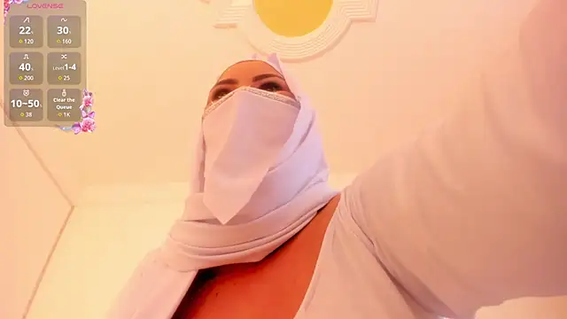 Amina hafsa online show from January 16, 7:18 pm