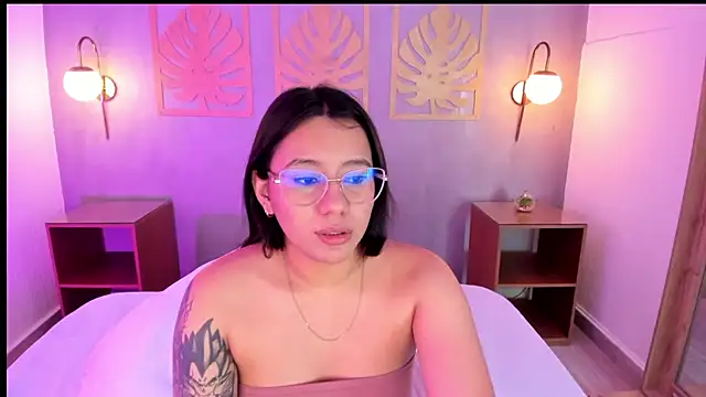 majo rosse  online show from September 27, 11:32 pm