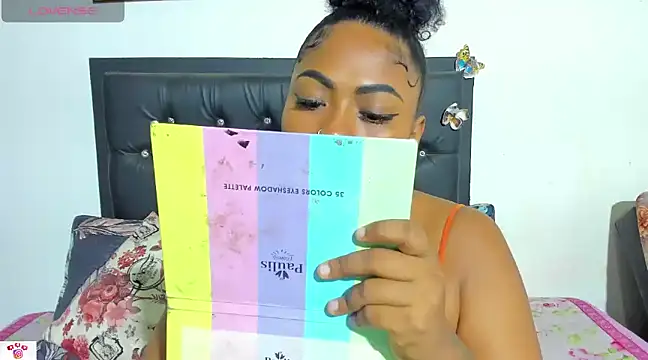 miss-jackson1 online show from December 24, 10:33 am