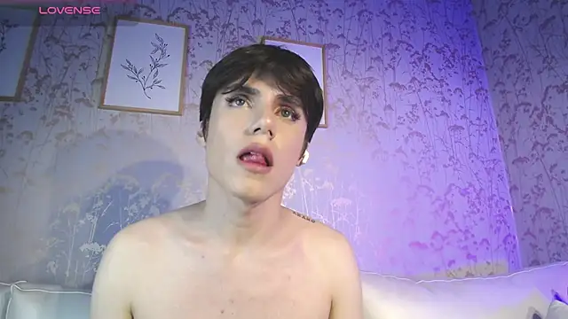 Snapshot of ChristianM_18 chatting on March 7, 1:40 pm ChristianM 18 online show from March 7, 1:40 pm