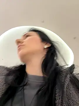 Snapshot of naughty_lucifer chatting on November 9, 5:44 pm naughty lucifer online show from November 9, 5:44 pm