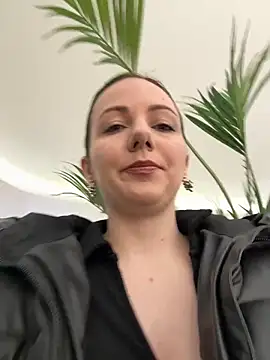 Snapshot of naughty_lucifer chatting on February 8, 1:14 pm naughty lucifer online show from February 8, 1:14 pm