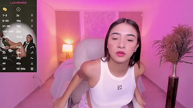 Snapshot of Antonella_Grayy chatting on February 24, 11:08 am Antonella Grayy online show from February 24, 11:08 am