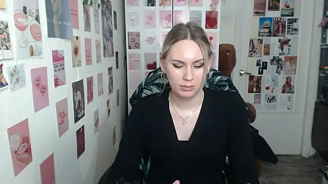 CapriScorpion online show from March 14, 4:30 pm