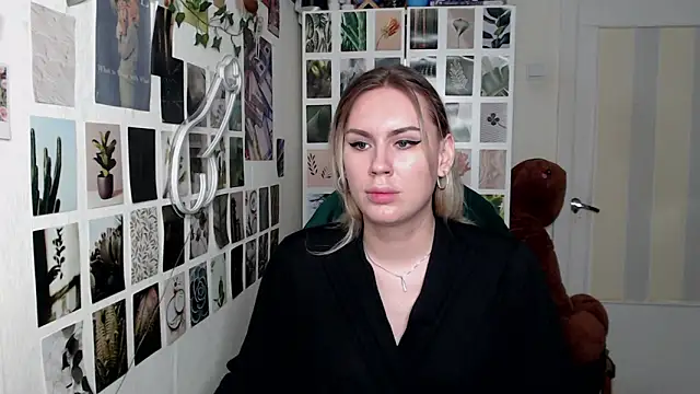 CapriScorpion online show from October 4, 10:13 am