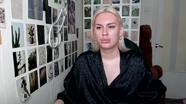 CapriScorpion online show from October 18, 10:38 am