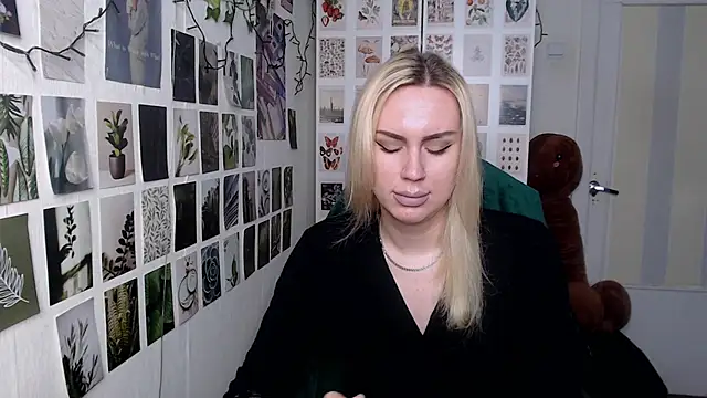 CapriScorpion online show from January 13, 12:10 pm