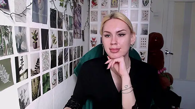 CapriScorpion online show from April 8, 12:16 pm