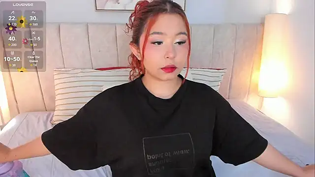 Atenea cuteee online show from April 17, 7:17 pm