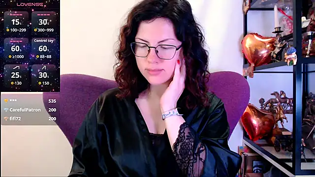 vaders daughter online show from February 15, 9:00 pm