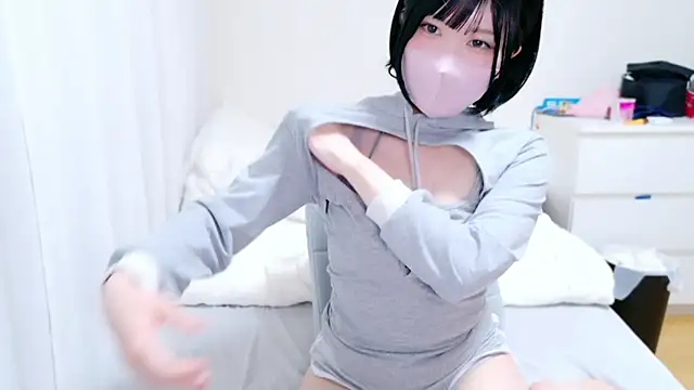  HIKARU  online show from March 17, 11:42 am