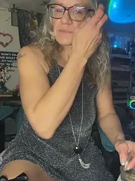 TrenaAnne online show from March 22, 3:41 am