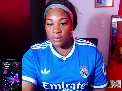 the pearl199 online show from April 7, 8:31 pm