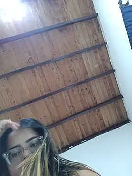 RachellGraham online show from June 18, 2:10 pm