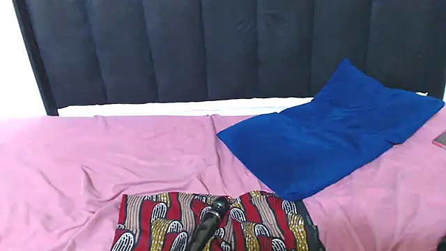 Snapshot of EBONY_WILD_ASS chatting on September 27, 3:55 am EBONY WILD ASS online show from September 27, 3:55 am