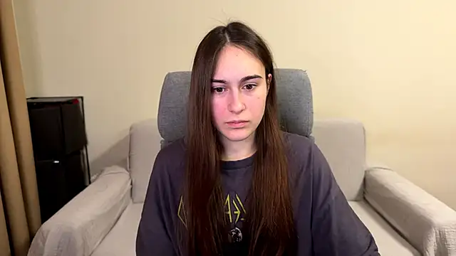 AliceKolltt online show from March 17, 9:18 pm