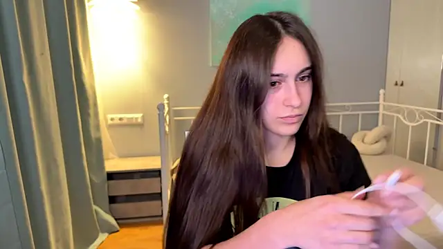 AliceKolltt online show from June 15, 5:59 pm