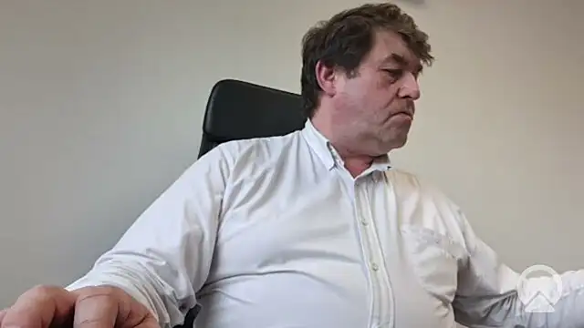 Snapshot of sympatrique chatting on October 24, 12:56 pm sympatrique online show from October 24, 12:56 pm