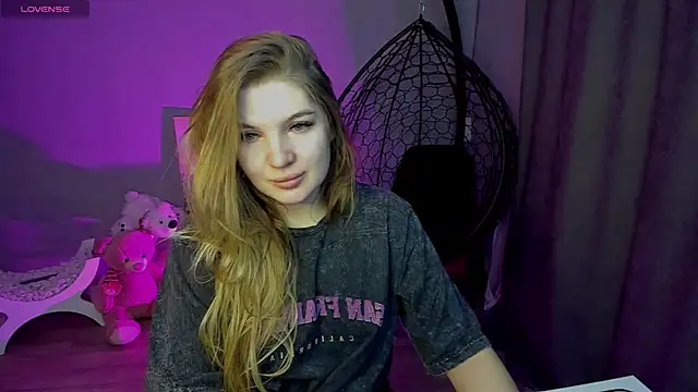 lily williamss online show from February 17, 12:40 am