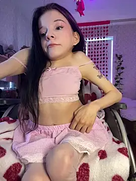 MiniSophiaa online show from March 17, 7:57 am