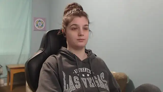 TreeJeanne online show from March 11, 8:09 pm