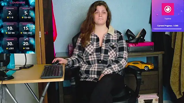 TreeJeanne online show from November 7, 11:49 pm