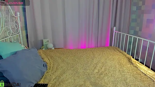 Stacy Luv online show from February 12, 9:37 am