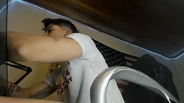 charlie hotxxx online show from March 25, 3:01 am