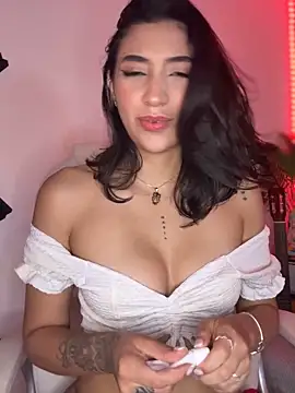  Aura- online show from April 7, 3:29 am