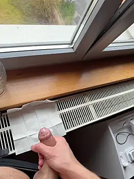 Siggidc2n online show from February 13, 2:35 pm