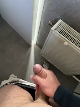 Siggidc2n online show from April 21, 11:27 am