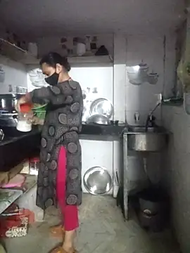 Aaradhya online show from February 7, 1:53 am