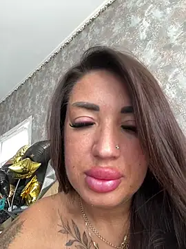 RuslanaXX online show from April 9, 6:19 am