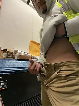 studftl online show from April 15, 12:45 pm