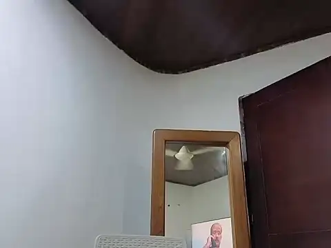 Snapshot of jackbigcock11 chatting on July 1, 12:23 am jackbigcock11 online show from July 1, 12:23 am