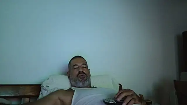 Snapshot of jackbigcock11 chatting on July 13, 11:57 am jackbigcock11 online show from July 13, 11:57 am