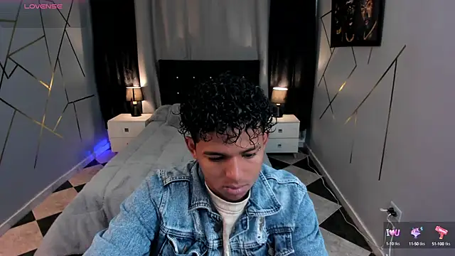 Noah Smith04 online show from January 29, 12:45 pm